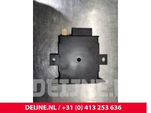 Audi S8 Steuergerät sonstige O118858 foto 2