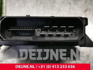 Audi S8 Parking brake module O118862 photo 3