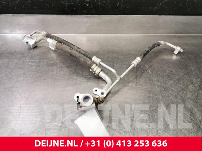 Tesla Model S Airco Leiding O118864