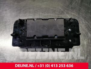Audi S8 Regelunit Multi Media O118885 foto 2