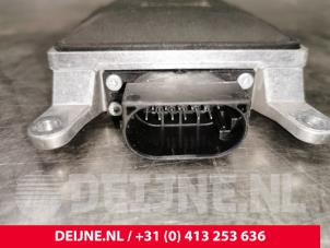 Audi S8 Seitenassistent-Sensor O118892 foto 3