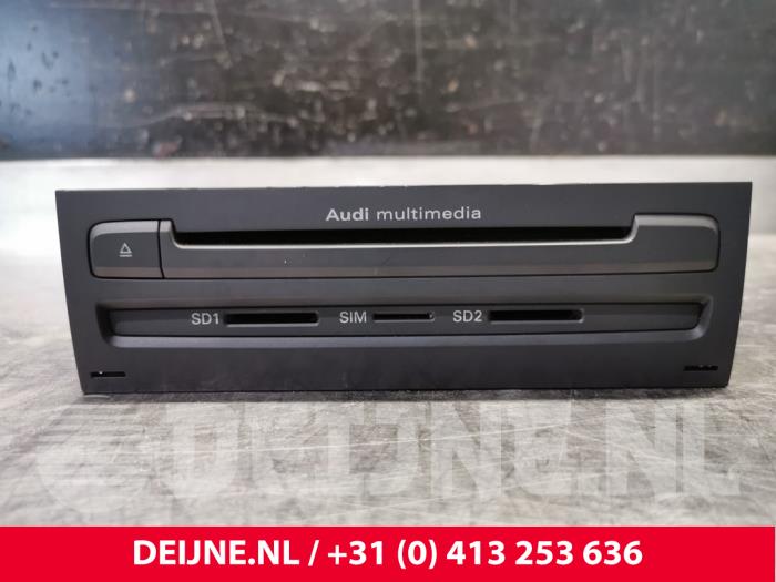 Audi S8 Regeleinheit Multi Media O118903