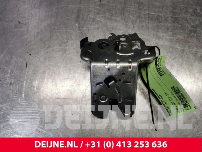 Audi S8 Slotmechaniek Achterklep O118913