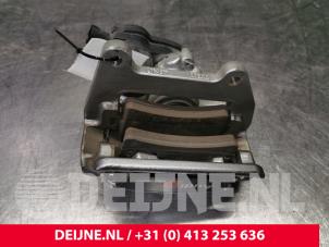 Audi S8 Bremszange links hinten O118937 foto 3