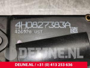Audi S8 Schloßfänger Heckklappe O118944 foto 2