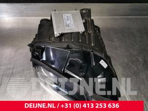 Porsche Taycan Scheinwerfer rechts O119097 foto 3