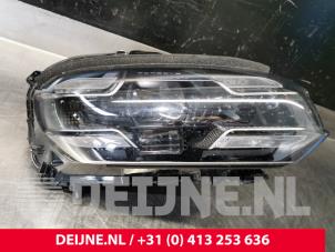 Porsche Taycan Scheinwerfer rechts O119097 foto 2