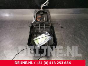 Audi S8 Heater housing O119100 photo 2