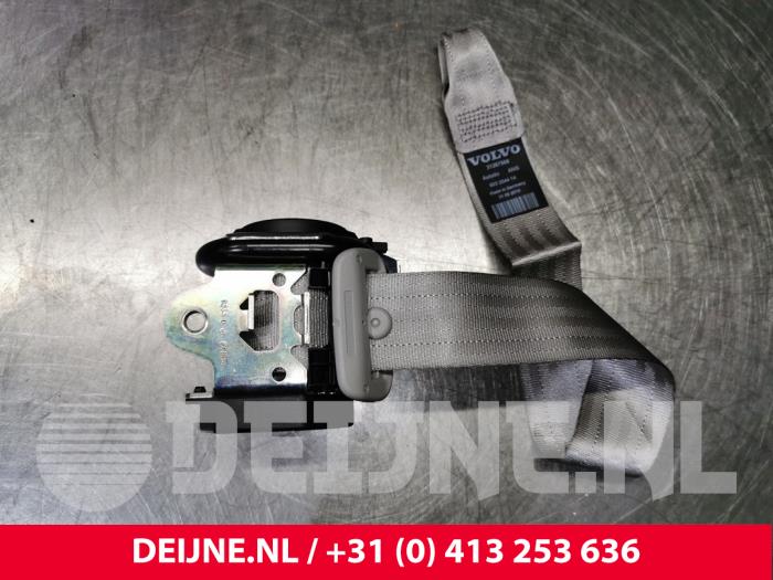 Volvo C70 Sicherheitsgurt links vorne O119338