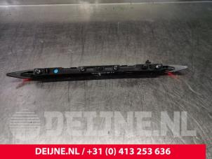 Volvo V90 Extra Remlicht midden O119424 foto 3