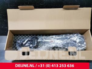 Volvo V70 Veiligheidsgordel rechts-achter O119500 foto 2