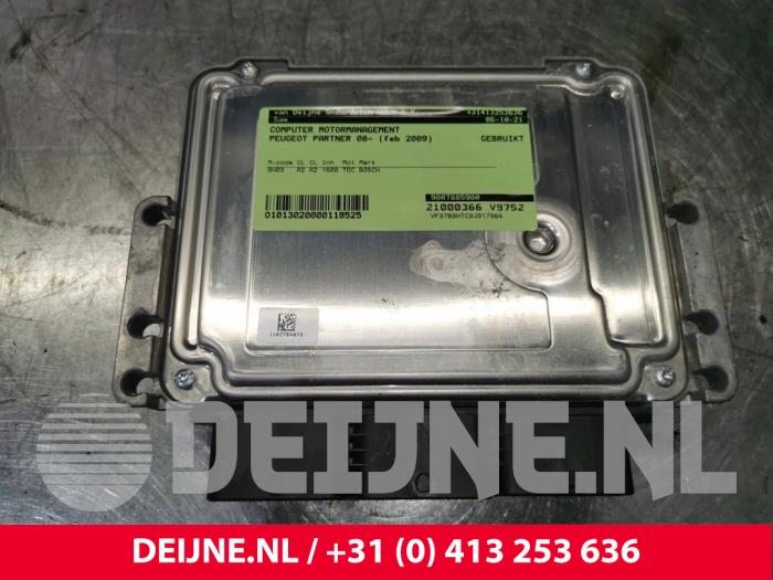 Peugeot Partner Engine management computer O119525