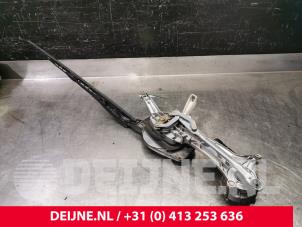 Mercedes E-Klasse Wiper motor + mechanism O119613 photo 2