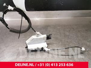 Citroen Berlingo Türschlossmechanik 2-türig rechts O119673 foto 2