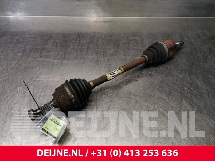 Peugeot 207 Aandrijfas links-voor O119692