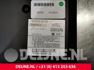 Volvo XC90 Radio versterker O119801 foto 4