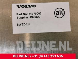 Volvo V70 Engine protection panel O119888 photo 4