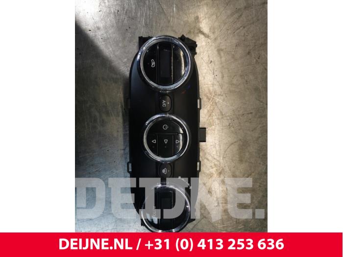 Iveco New Daily Kachel Bedieningspaneel O119981