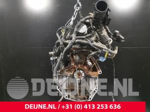 Nissan NV200 Engine O120410 photo 2
