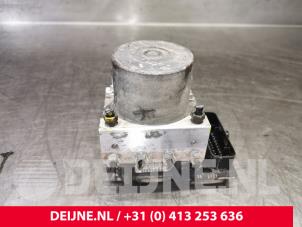 Nissan NV200 ABS Pomp O120360 foto 3