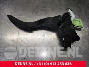 Volkswagen Golf Gaspedaal O120706 foto 2