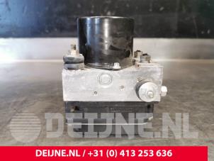 Volkswagen Polo ABS pump O120928 photo 2