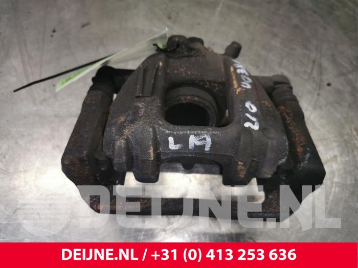 Mercedes Sprinter Remklauw (Tang) links-achter O121047