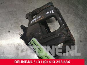 Mercedes Sprinter Remklauw (Tang) links-achter O121047 foto 2