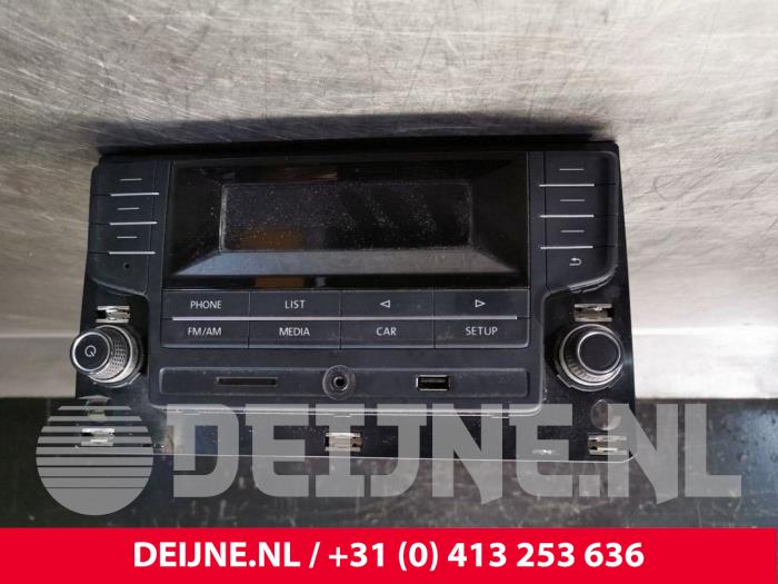 Volkswagen Crafter Radio - Parts  | Specialist in used car parts.