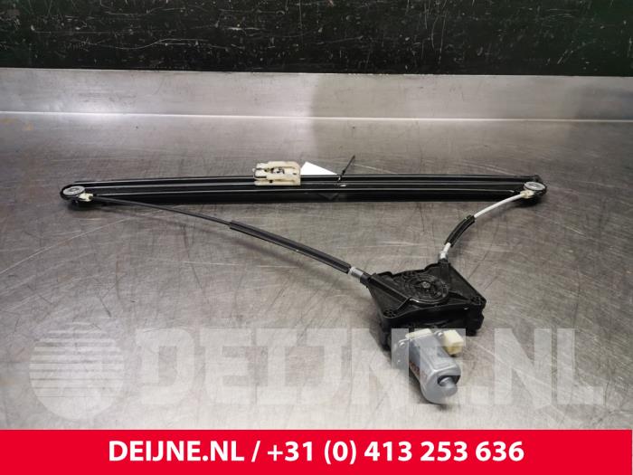 Volkswagen Crafter Fenstermechanik 2-türig links vorne O121276