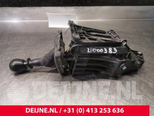 Volkswagen Crafter Schaltung O121293 foto 2
