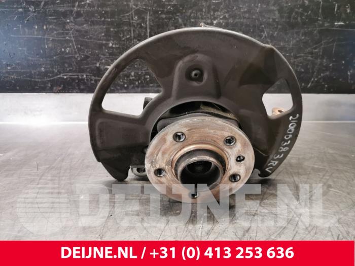 Volkswagen Crafter Achsschenkel rechts vorne O121256
