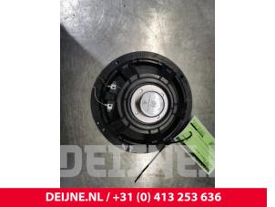Porsche Taycan Luidspreker O121359 foto 2