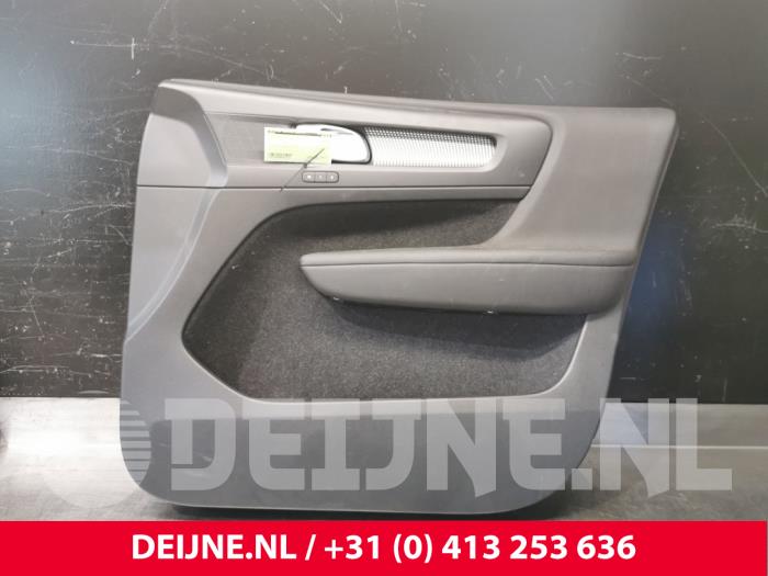 Volvo XC40 Türverkleidung 4-türig rechts vorne O121477