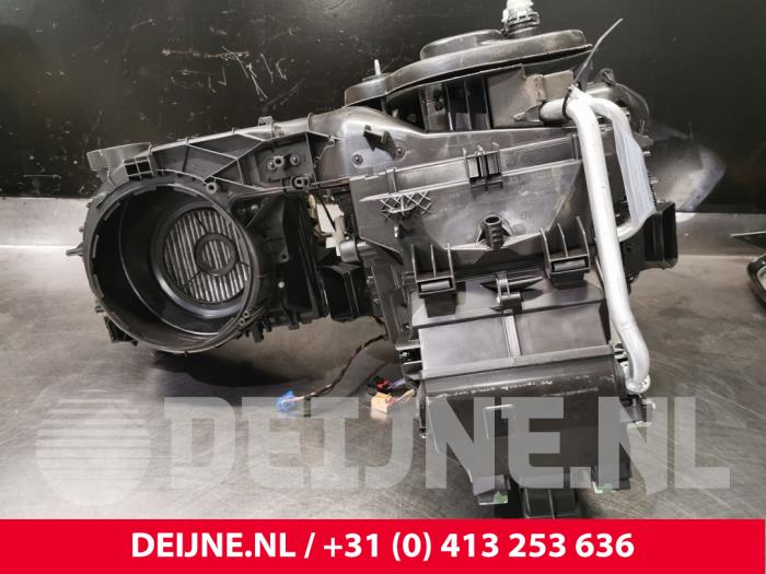Volkswagen Golf Heater housing O121499