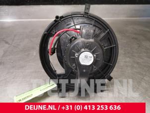 Volkswagen Golf Heizung Belüftungsmotor O121502 foto 2