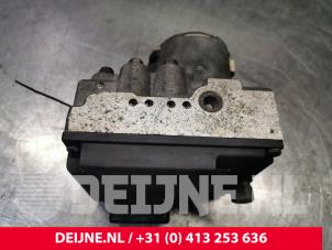 BMW 5-Serie ABS pump O121517 photo 2