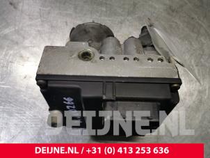 Gebruikte ABS Pomp BMW 5 serie Touring (E39) 528i 24V Prijs € 50,00 Margeregeling aangeboden door van Deijne Onderdelen Uden B.V.