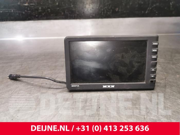 Gebruikte Display Interieur Volkswagen Crafter (SY) 2.0 TDI FWD Prijs € 169,40 Inclusief btw aangeboden door van Deijne Onderdelen Uden B.V.