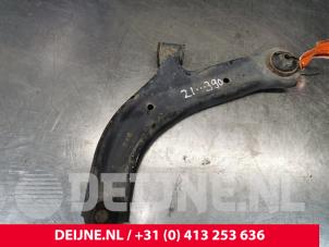 Nissan NV200 Querlenker unten links vorne O121745 foto 2