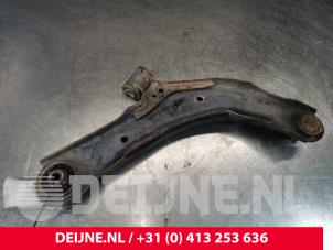 Nissan NV200 Querlenker unten links vorne O121745 foto 3