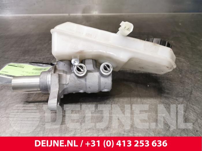 Volvo XC40 Hauptbremszylinder O121821
