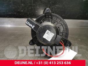 Volvo XC40 Heizung Belüftungsmotor O121823 foto 2