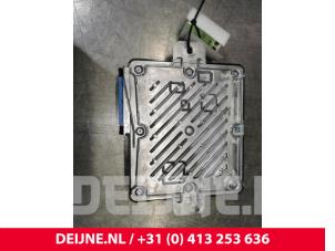 Porsche Taycan Module (diversen) O121878 foto 2