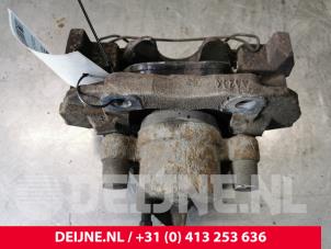 Volvo V40 Front brake calliper, right O121945 photo 2