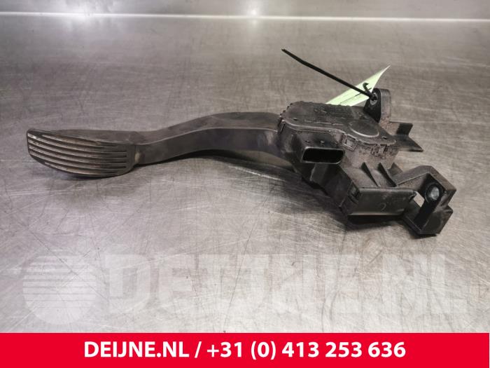 Iveco New Daily Gaspedaal O122272