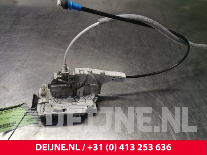 Mercedes Sprinter Deurslot Mechaniek 2Deurs rechts O122401