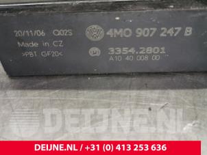 Porsche Taycan Keyless entry antenne O122488 foto 2