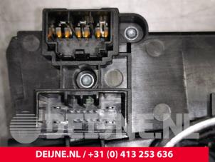 Volvo XC40 Steering column stalk O122499 photo 3