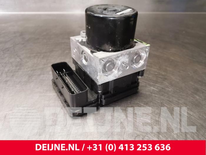 Volvo V40 ABS Pumpe O122548